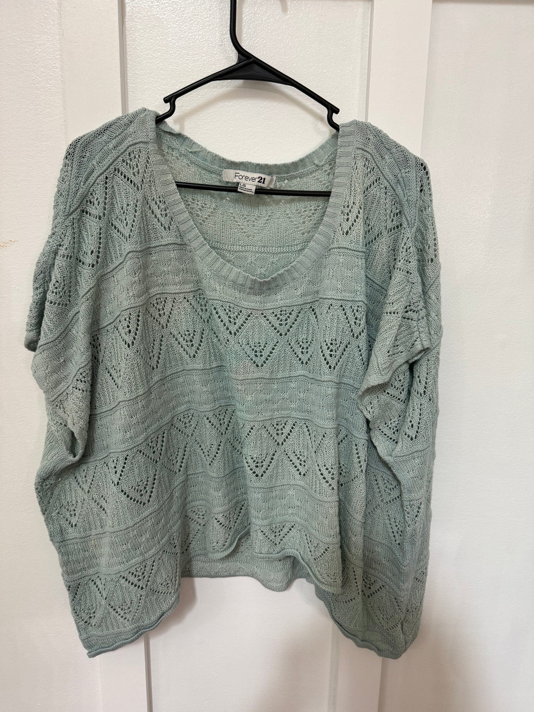 Large forever 21 top