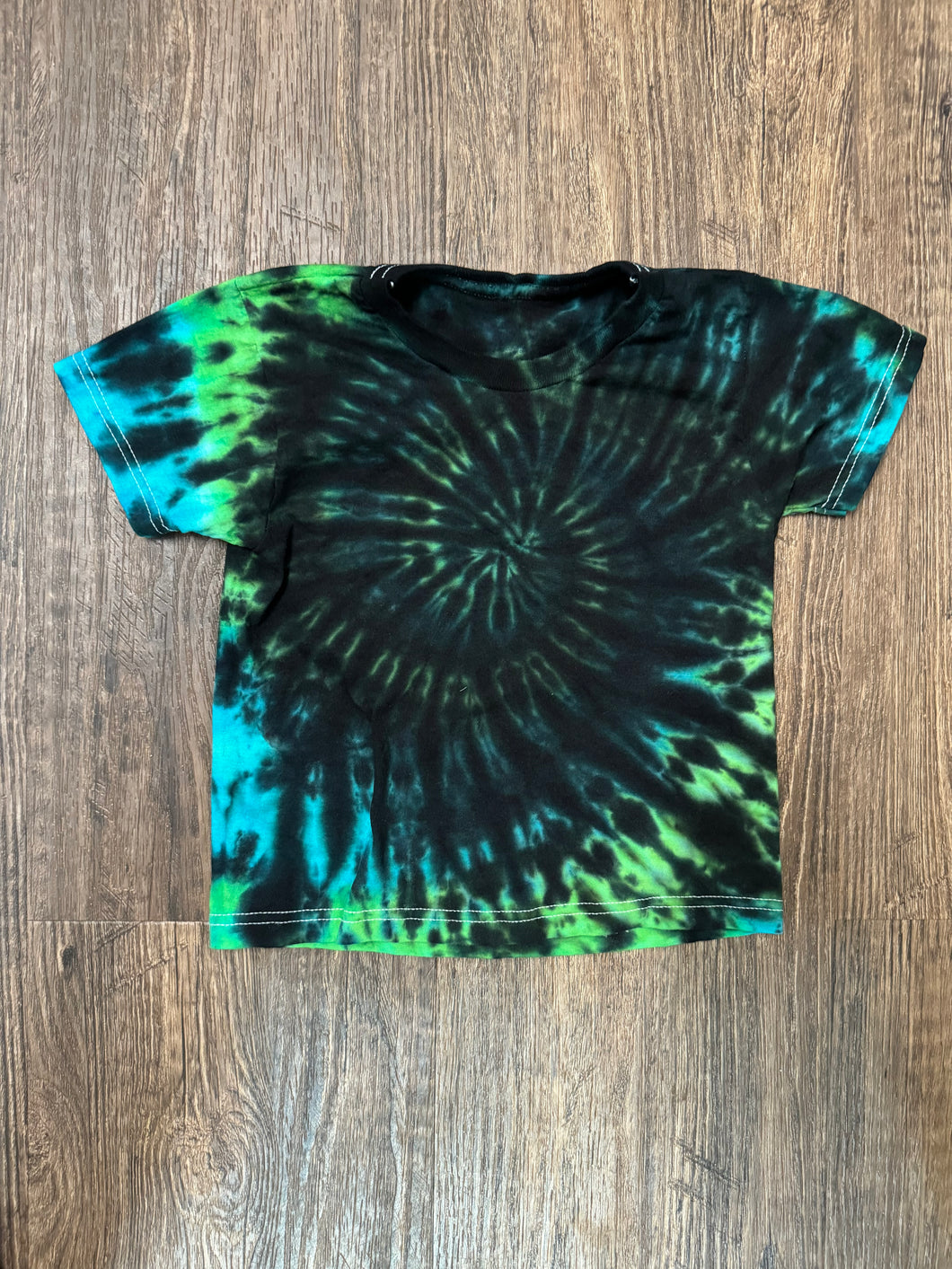 Youth medium blackout swirl!