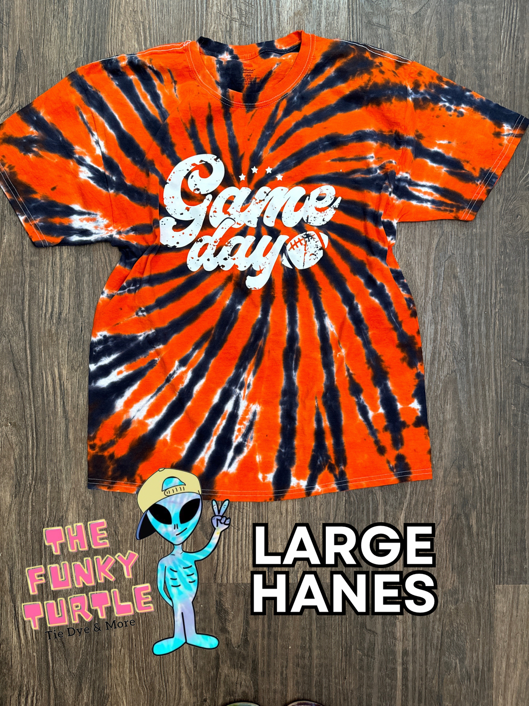 Large orange and black tiger stripes tie dye! Game day!