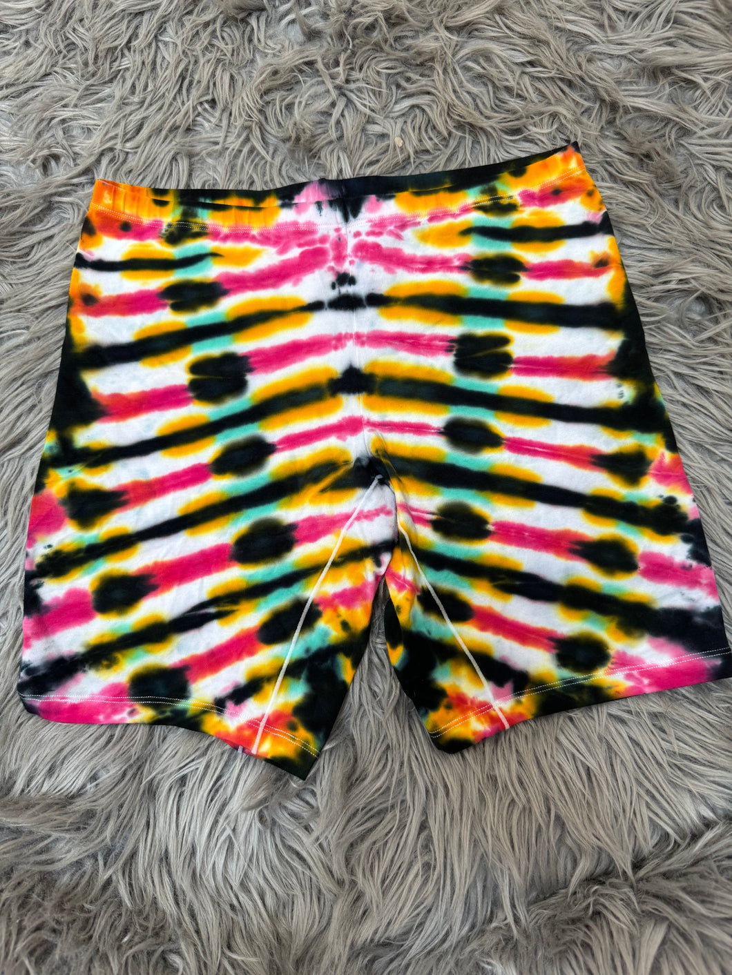 XL biker shorts