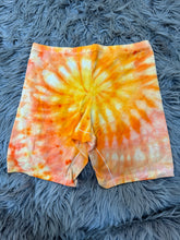 Load image into Gallery viewer, Sunshine XL biker shorts
