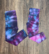 Load image into Gallery viewer, Galaxy Leggings - Glitter Stars
