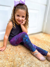 Load image into Gallery viewer, Galaxy Leggings - Glitter Stars
